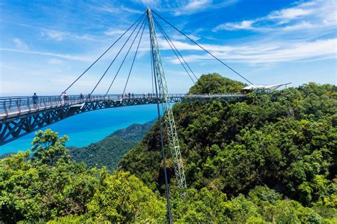  Langkawi: Images of an Island Paradise!  A Captivating Journey Through Malaysia's Emerald Gem